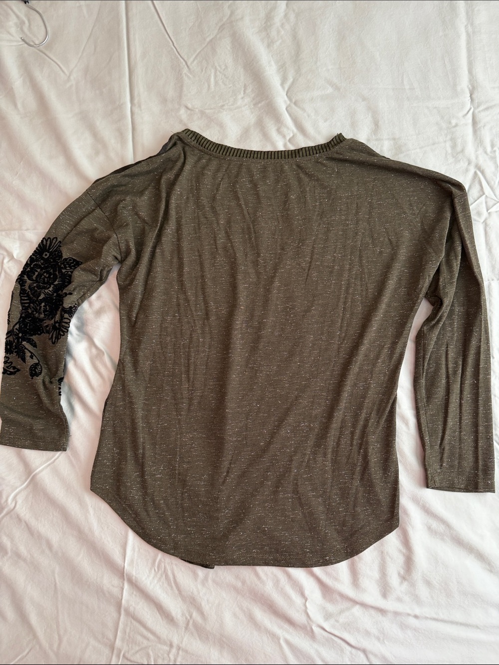 Desigual Olive Green and Black V-Neck Knit Top - Picture 3 of 3